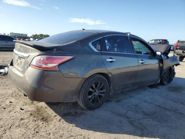 Photo 3 from auction – 2015 NISSAN ALTIMA 2.5 with VIN 1N4AL3AP8FC116830