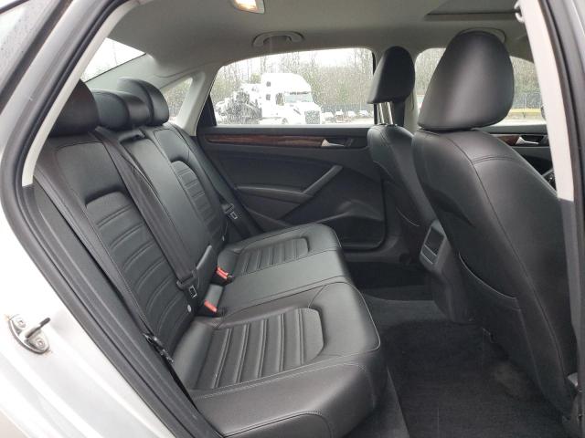 Photo 10 from auction – 2012 VOLKSWAGEN PASSAT SEL with VIN 1VWCH7A34CC044428