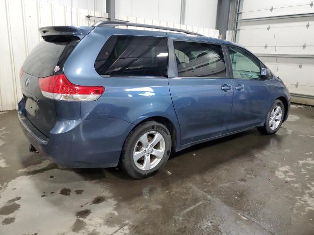 Photo 3 from auction – 2013 TOYOTA SIENNA LE with VIN 5TDKK3DC7DS365514