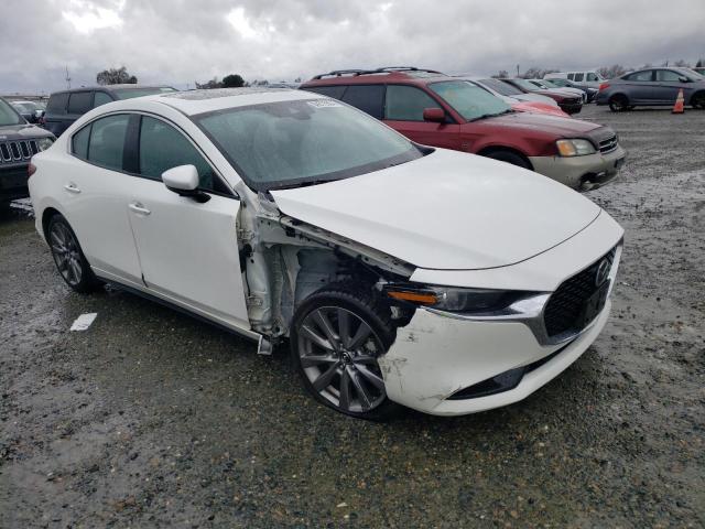 Photo 4 from auction – 2019 MAZDA 3 PREMIUM with VIN 3MZBPAEM7KM102267