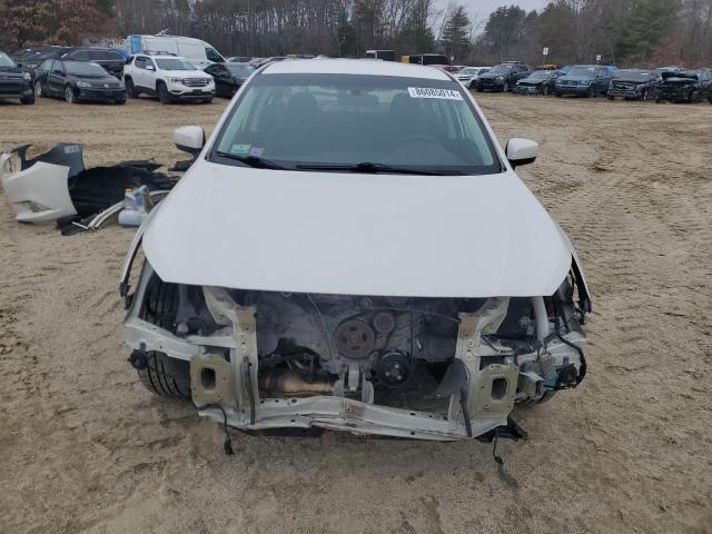 Photo 5 from auction – 2015 SUBARU LEGACY 2.5 with VIN 4S3BNAC61F3040255