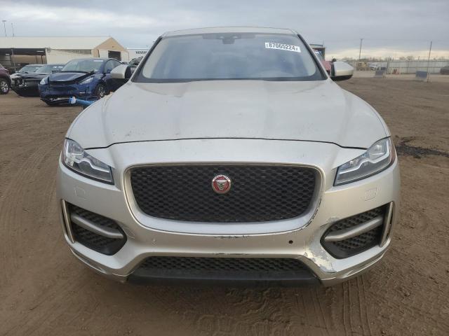 Photo 5 from auction – 2017 JAGUAR F-PACE R - with VIN SADCL2BV6HA065910