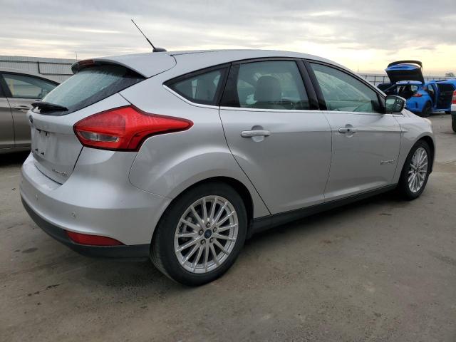 Foto 3 de la subasta – 2015 FORD FOCUS BEV con VIN 1FADP3R4XFL317737