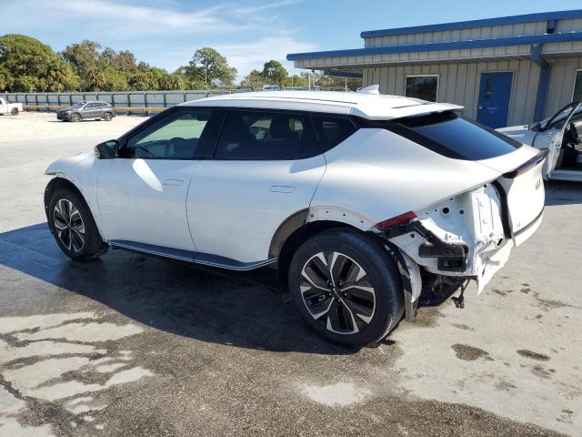 Photo 2 from auction – 2024 KIA EV6 LIGHT with VIN KNDC34LA3R5192157