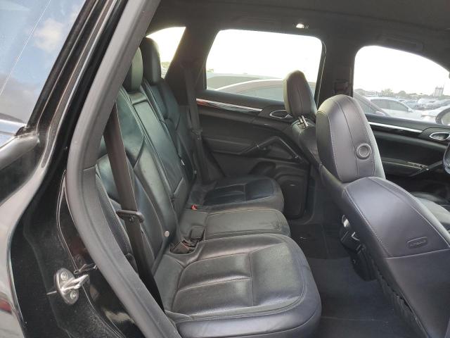 Photo 11 from auction – 2015 PORSCHE CAYENNE with VIN WP1AF2A22FLA36017