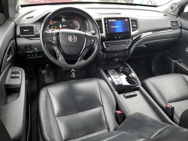 Photo 8 from auction – 2017 HONDA PILOT TOUR with VIN 5FNYF6H99HB014306