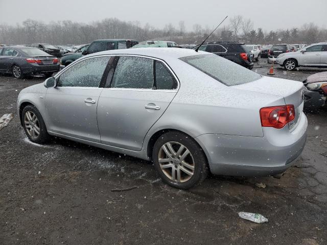 Photo 2 from auction – 2007 VOLKSWAGEN JETTA WOLF with VIN 3VWEG71K77M116973