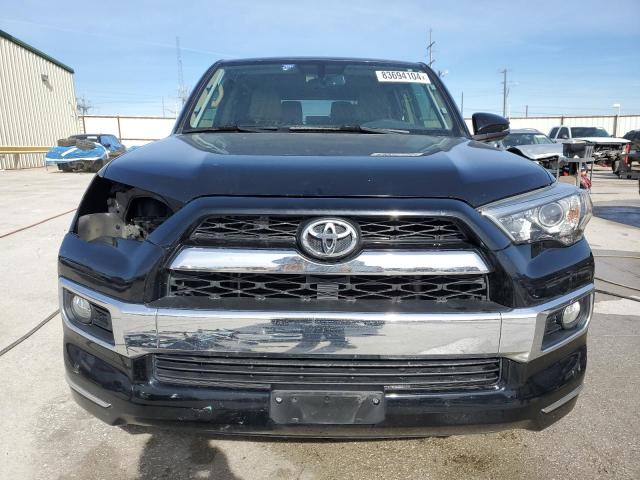 Photo 5 from auction – 2018 TOYOTA 4RUNNER SR with VIN JTEBU5JR0J5596136