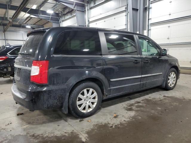 Photo 3 from auction – 2012 CHRYSLER TOWN & COU with VIN 2C4RC1CG6CR376354