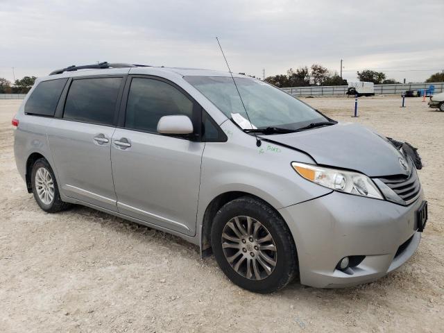 Photo 4 from auction – 2014 TOYOTA SIENNA XLE with VIN 5TDYK3DC7ES421558