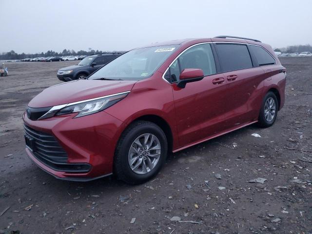 Photo 1 from auction – 2022 TOYOTA SIENNA LE with VIN 5TDKRKEC3NS089922