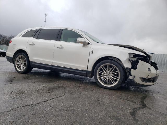 Photo 4 from auction – 2013 LINCOLN MKT with VIN 2LMHJ5AT0DBL56054