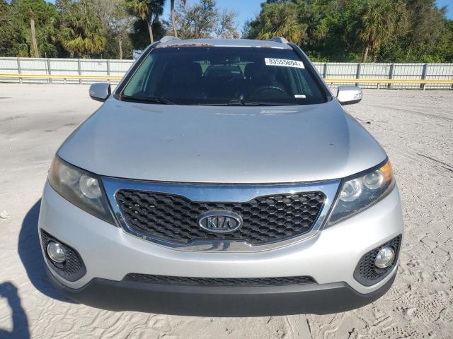 Photo 5 from auction – 2013 KIA SORENTO EX with VIN 5XYKU3A62DG378970