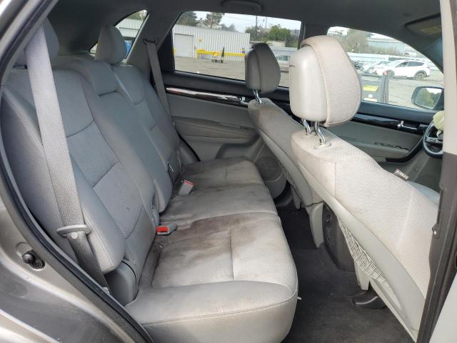 Photo 11 from auction – 2011 KIA SORENTO BA with VIN 5XYKTCA19BG083949