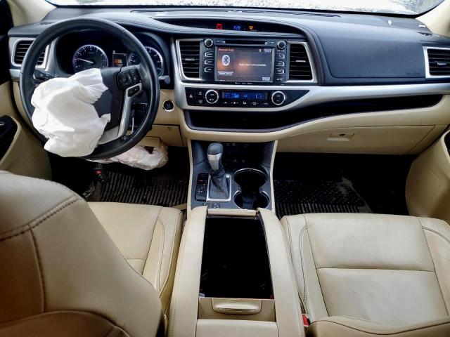 Photo 8 from auction – 2018 TOYOTA HIGHLANDER with VIN 5TDJZRFH7JS801793