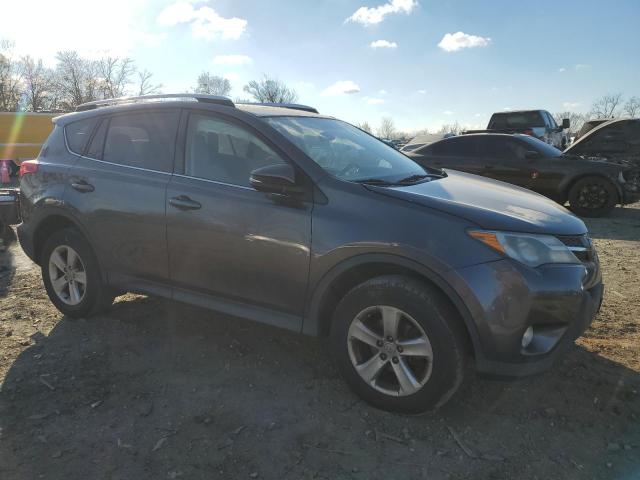Photo 4 from auction – 2014 TOYOTA RAV4 XLE with VIN JTMWFREV0EJ004259