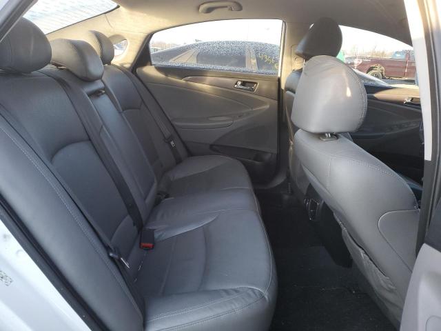 Photo 10 from auction – 2013 HYUNDAI SONATA HYB with VIN KMHEC4A49DA098205