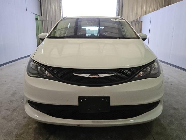 Photo 5 from auction – 2023 CHRYSLER VOYAGER LX with VIN 2C4RC1CG2PR524862