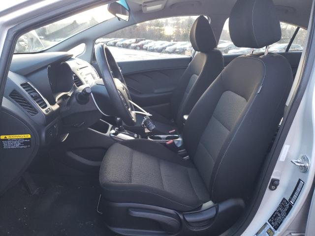 Photo 7 from auction – 2017 KIA FORTE LX with VIN 3KPFK4A77HE146597
