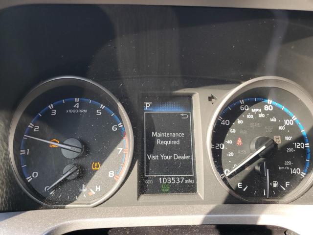 Photo 9 from auction – 2017 TOYOTA RAV4 LE with VIN JTMZFREVXHJ708969
