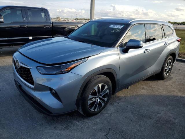 Photo 1 from auction – 2022 TOYOTA HIGHLANDER with VIN 5TDHZRAH7NS116348