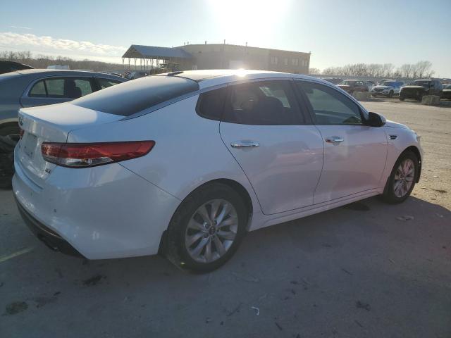 Photo 3 from auction – 2017 KIA OPTIMA EX with VIN 5XXGU4L33HG133622