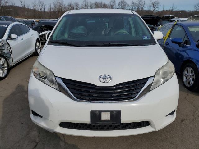 Photo 5 from auction – 2013 TOYOTA SIENNA LE with VIN 5TDJK3DC5DS058175