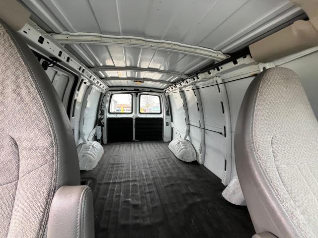 Photo 6 from auction – 2011 GMC SAVANA G15 with VIN 1GTS7AFX3B1173152