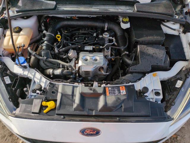Фото 11 с аукциона – 2018 FORD FOCUS SE с VIN 1FADP3FE8JL223555