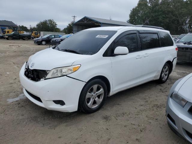 TOYOTA SIENNA LE 2014 with VIN 5TDKK3DC5ES443600 - Photo from auction