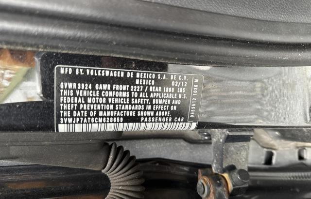 Photo 10 from auction – 2012 VOLKSWAGEN BEETLE with VIN 3VWJP7AT6CM628659