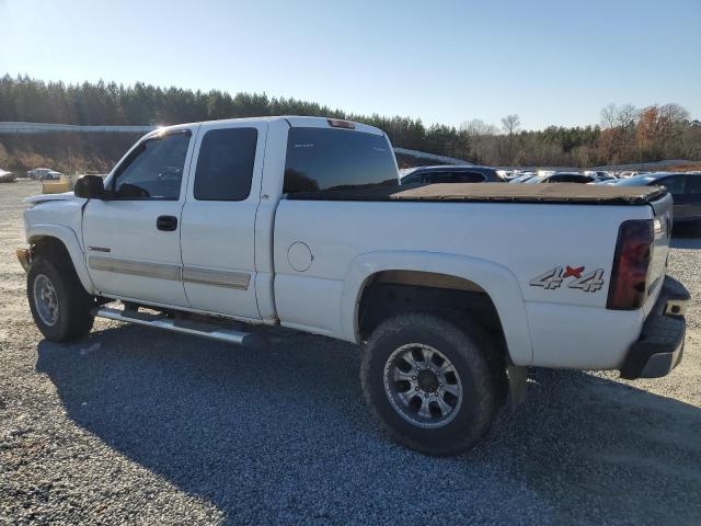 Photo 2 from auction – 2004 CHEVROLET SILVERADO with VIN 1GCHK29U34E334725