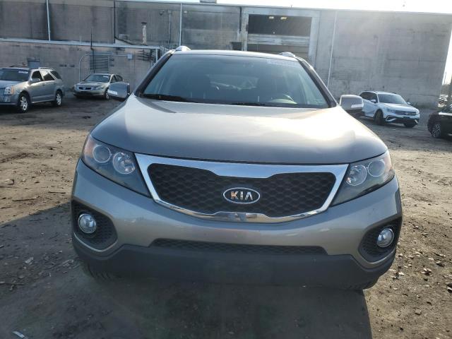 Photo 5 from auction – 2013 KIA SORENTO with VIN 5XYKUDA63DG371371