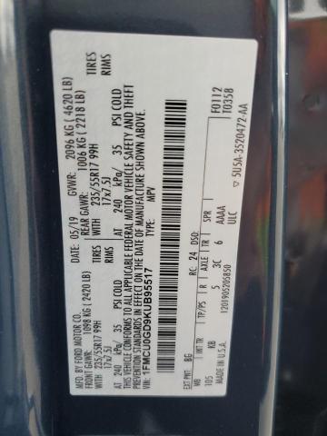 Photo 14 from auction – 2019 FORD ESCAPE SE with VIN 1FMCU0GD9KUB95517