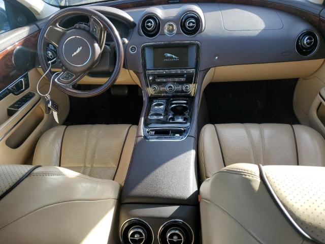 Photo 8 from auction – 2017 JAGUAR XJ with VIN SAJWJ1CD5H8W04895