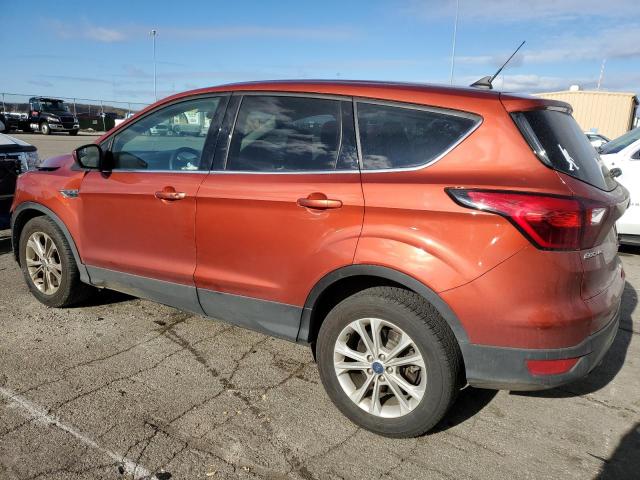 Photo 2 from auction – 2019 FORD ESCAPE SE with VIN 1FMCU0GD0KUB24027