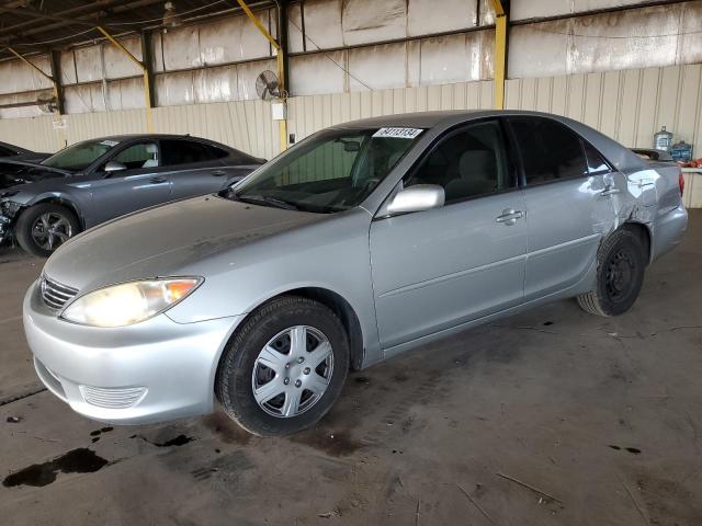 TOYOTA CAMRY LE 2005 with VIN 4T1BE32K15U092032 - Photo from auction
