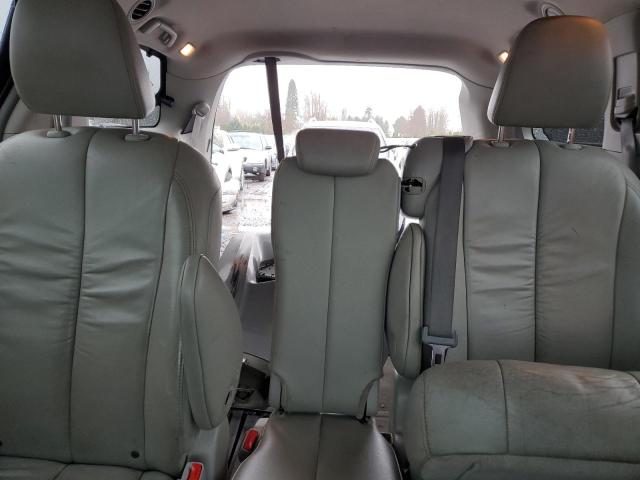 Photo 10 from auction – 2011 TOYOTA SIENNA XLE with VIN 5TDYK3DC6BS153338