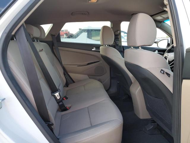 Photo 11 from auction – 2020 HYUNDAI TUCSON LIM with VIN KM8J33A40LU159933