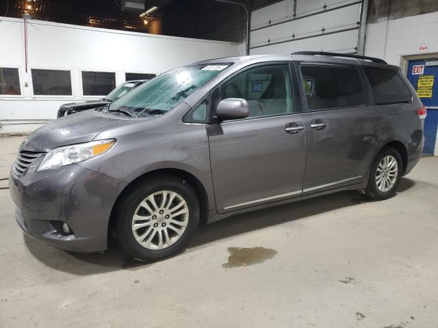 TOYOTA SIENNA XLE 2011 with VIN 5TDYK3DC1BS128928 - Photo from auction