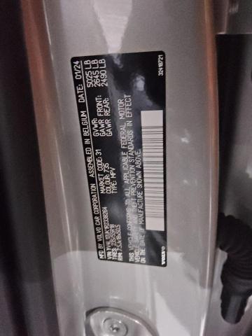 Photo 14 from auction – 2024 VOLVO XC40 CORE with VIN YV4L12UK1R2338264