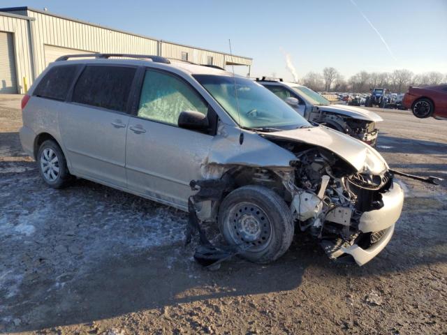 Photo 4 from auction – 2010 TOYOTA SIENNA CE with VIN 5TDKK4CC0AS328713