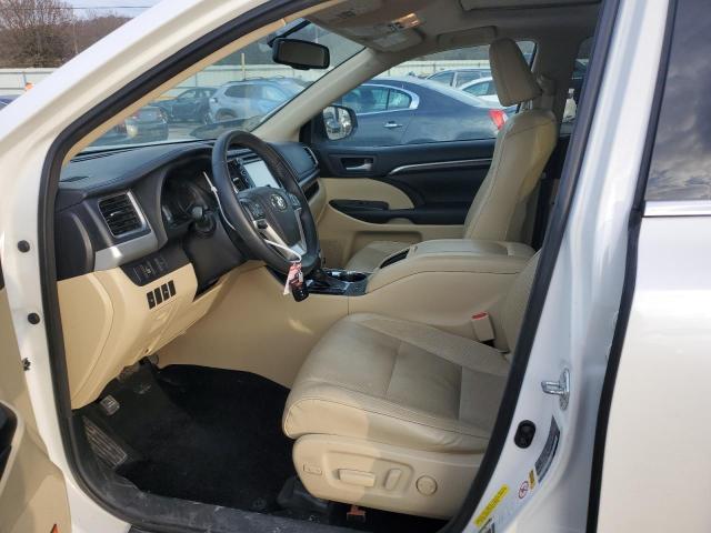 Photo 7 from auction – 2016 TOYOTA HIGHLANDER with VIN 5TDYKRFHXGS132057