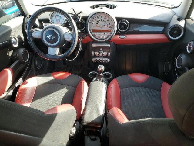 Photo 8 from auction – 2009 MINI COOPER with VIN WMWMF33549TU71652