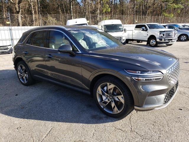 Photo 4 from auction – 2023 GENESIS GV70 BASE with VIN 5NMMCET16PH001142