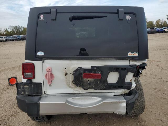 Photo 6 from auction – 2015 JEEP WRANGLER U with VIN 1C4BJWEG2FL711611