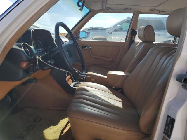 Photo 7 from auction – 1981 MERCEDES-BENZ 300 D with VIN WDBAB30A6BB243942