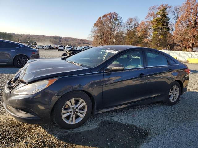 HYUNDAI SONATA GLS 2014 with VIN 5NPEB4AC2EH855597 - Photo from auction