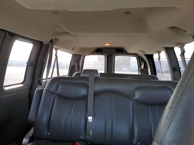 Photo 10 from auction – 2004 CHEVROLET EXPRESS G2 with VIN 1GAGG25U541194728