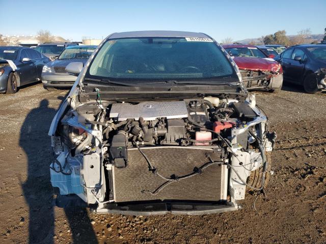 Photo 5 from auction – 2016 TOYOTA PRIUS with VIN JTDKARFU1G3016950